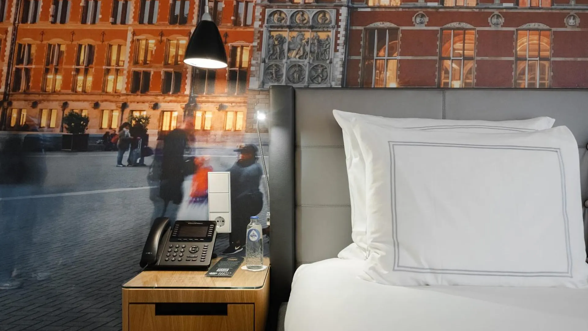 Swissotel Amsterdam Hotel