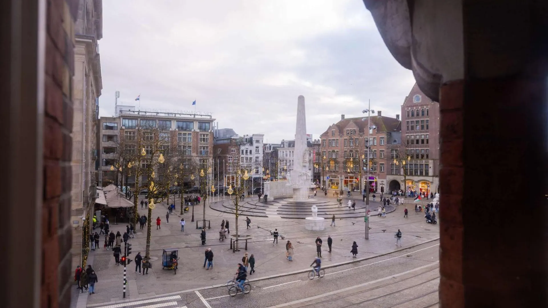 Swissotel Amsterdam 4*,
