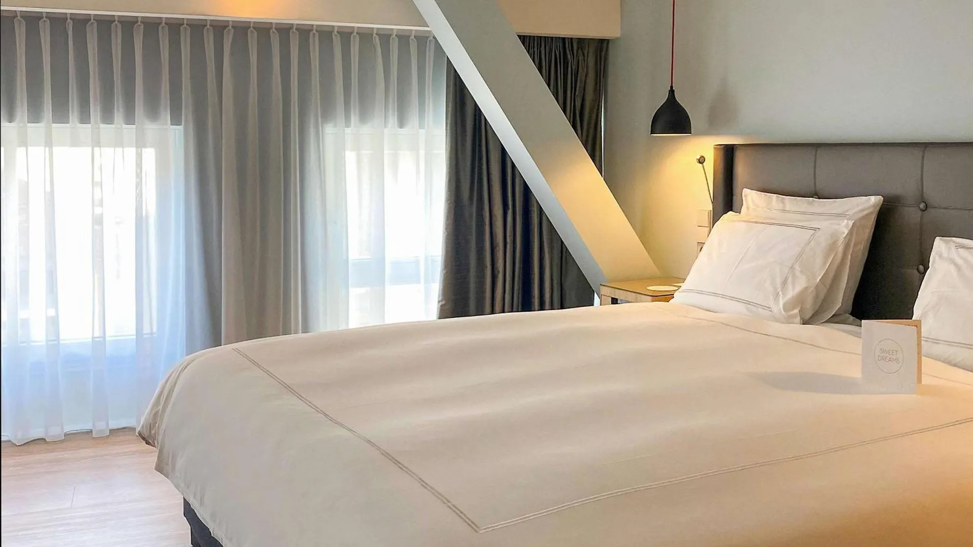Swissotel Ámsterdam